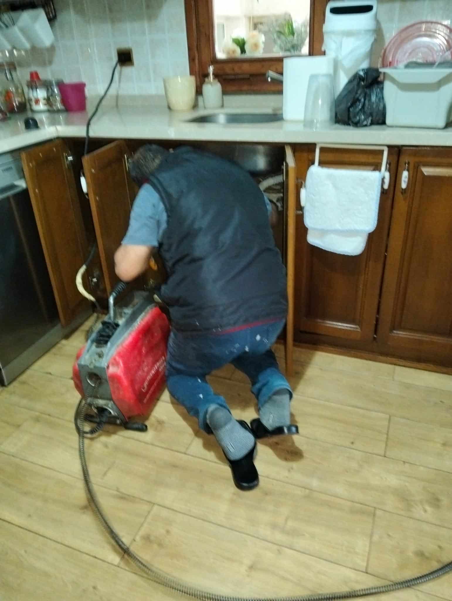 Lavabo Tıkanıklığı Açma işlem detayı